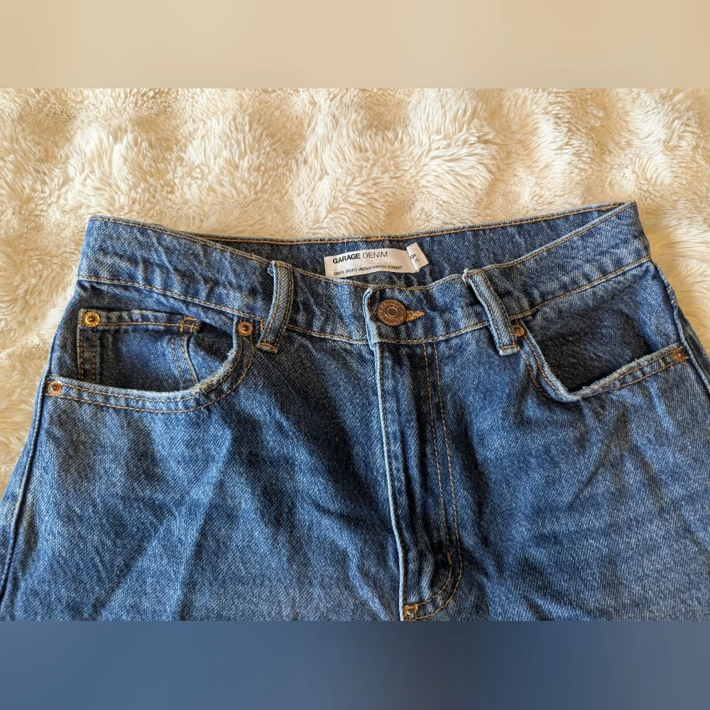 Garage High-Rise Straight Leg Blue Jeans - Picture 3 of 6